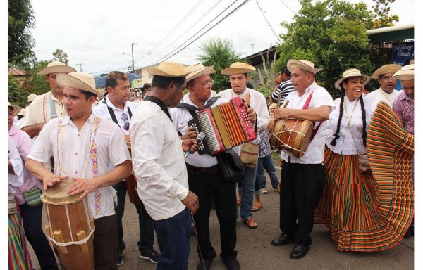 Conjuntos dijeron presente.