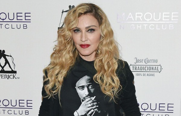 Madonna confesó que fue violada a punta de cuchillo.