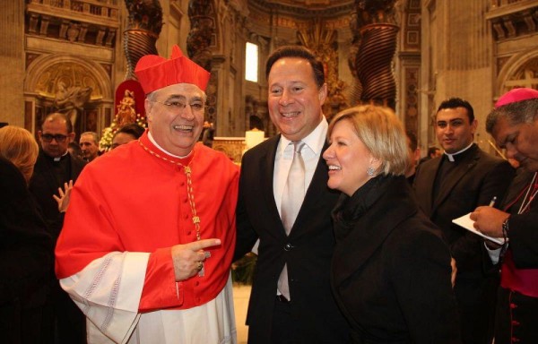 No se trata de birreta y anillo, es cuestión de humildad y caridad