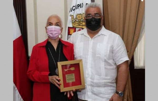 Destacaron sus méritos en la sociedad.