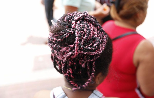 Trenzas se lucen en la farra del carnaval
