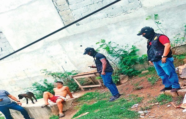 Intentó robarle a un estudiante y fue captado en vídeo