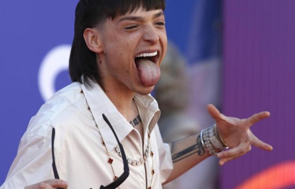 Peso Pluma recibe amenazas de parte del Cártel Jalisco Nueva Generación