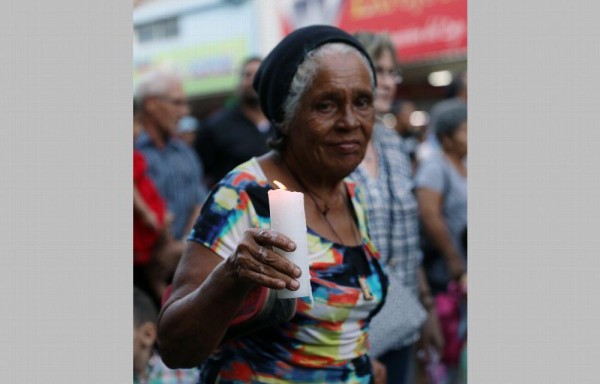 Don Bosco fue venerado con fervor y una alfombra de sal