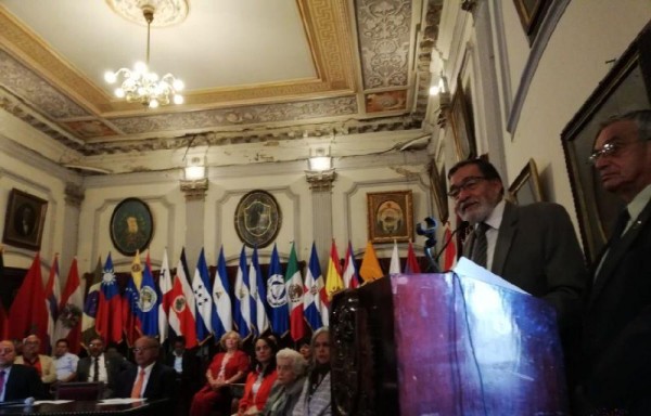 Primera vez que Panamá consigue ganar en este concurso literario.