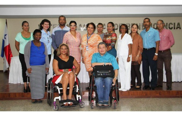 Los organizadores del evento.