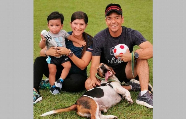 El Covid-19 le ha llevado a tres cercanos