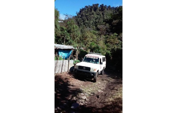 Los ocho turistas extraviados desde hace dos días en la cordillera central, Cerro Culebra fueron hallados por la fuerza de tarea conjunta.