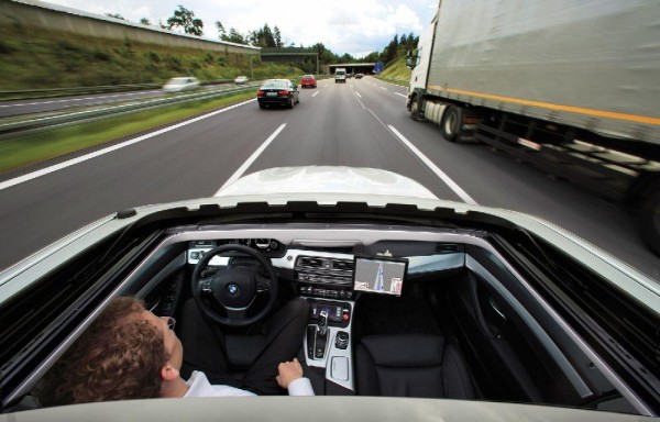 ¿Vehículos autónomos? Solo un 12 % de automovilistas de EEUU. confía en estos carros