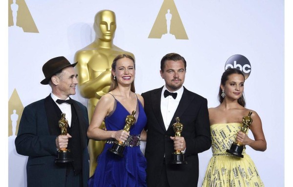 El triunfo de Leonardo DiCaprio como Mejor Actor en la entrega de los premios Óscar.