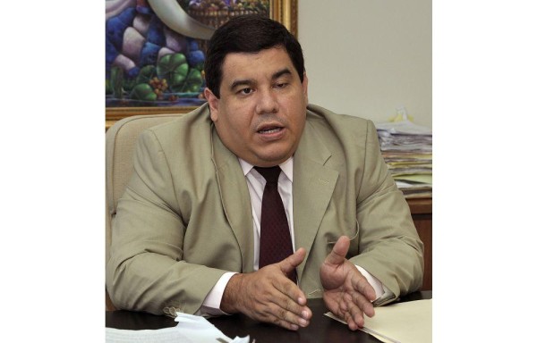 ‘deben ser muy limitados los tipos de casos que son sometidos a los jurados de conciencia' Sofanor Espinosa ABOGADO Y EXFISCAL