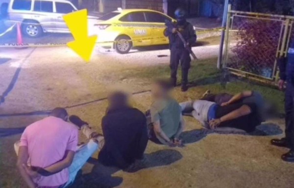 Minutos después del atraco los capturaron cuando huían en un taxi.