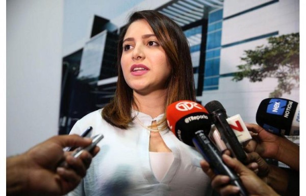 La diputada es la presidenta de la juventud panameñista.