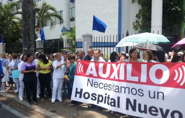 Personal protestará toda la semana, a las 12:00 del mediodía, por un nuevo HN.