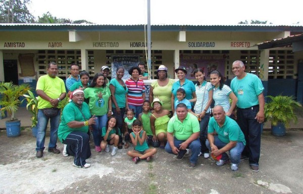 Como otros años este grupo de panameños, una vez más, llevaron felicidad a los niños.