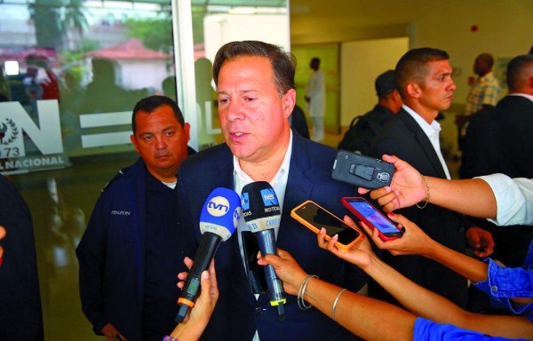 Los despidos y las solicitudes de permiso de trabajo no fueron del agrado del presidente Varela.