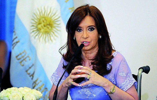 La presidenta Kirchner anunció ayer cambio de gabinete.