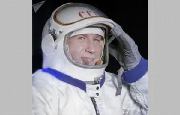 Falleció el primer caminante espacial