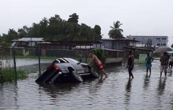 Bocas del Toro golpeado por frente frío