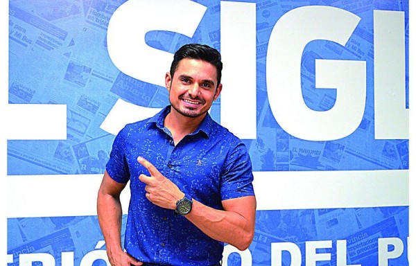 ‘Aunque la oportunidad se dio cuando estaba muy niño, aún recuerdo lo exitosa que fue para mi' rOBÍN dURÁN PRESENTADOR