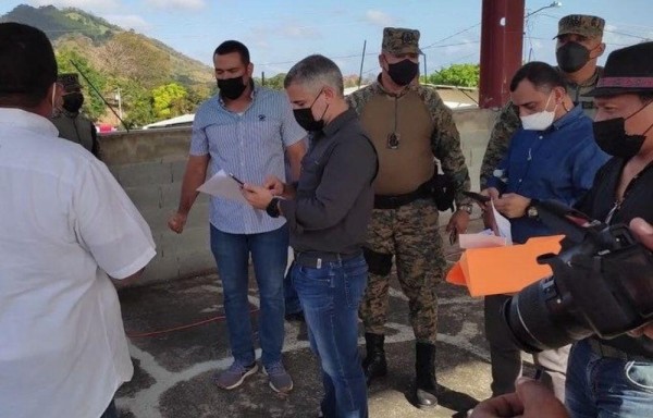 Ministro del Mop logró que se levantara el cierre con promesas de paliativos, pero con miras a una solución final.