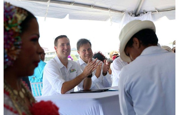 ‘Puerto Libre amplía la oferta comercial impulsando el turismo' Juan Carlos Varela PRESIDENTE