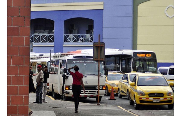 Los buses tienen menos de dos meses en la Terminal