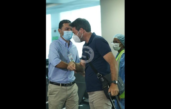 Llega a Panamá Thomas Christiansen, nuevo DT de la Sele