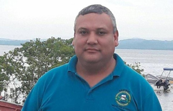 ‘Los docentes no reciben capacitación para atender a los jóvenes en riesgo social. Cada uno actúa improvisadamente' Diógenes Sánchez DIRIGENTE MAGISTERIAL