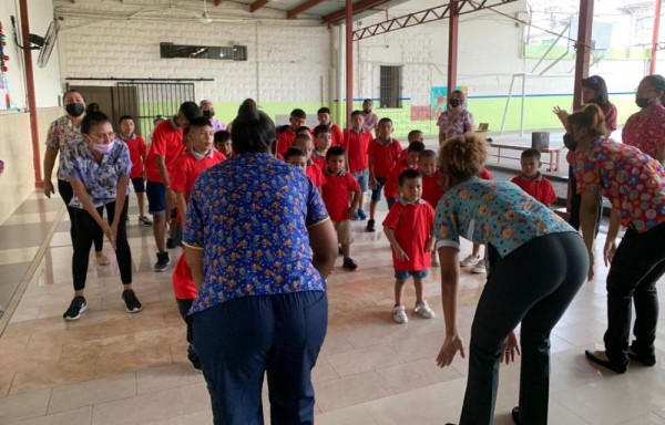 Una tarde de alegría en el Hogar de la Infancia