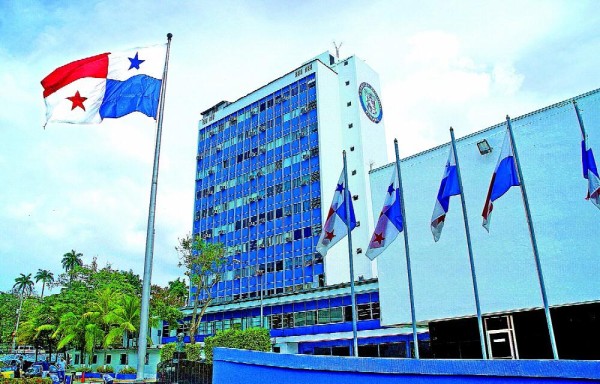 Más de cuatro mil instrumentadores siguen en la lucha por su idoneidad