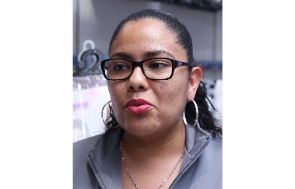 ASHELY BERNAL | EJECUTIVA DE COBRO | ‘Es la primera vez que participo en una fiesta de disfraces, estoy buscando una peluca'.