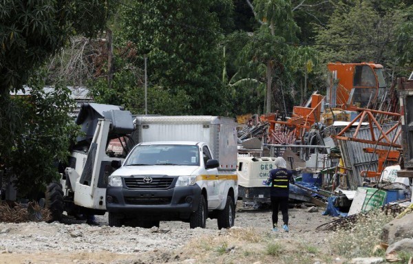 Se presume que el hombre se haya caído y que debido al fuerte golpe muró.