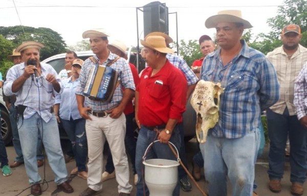 Hasta tamborito hubo en Azuero.