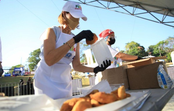 Se utiliza una olla de 3 metros de diámetro.