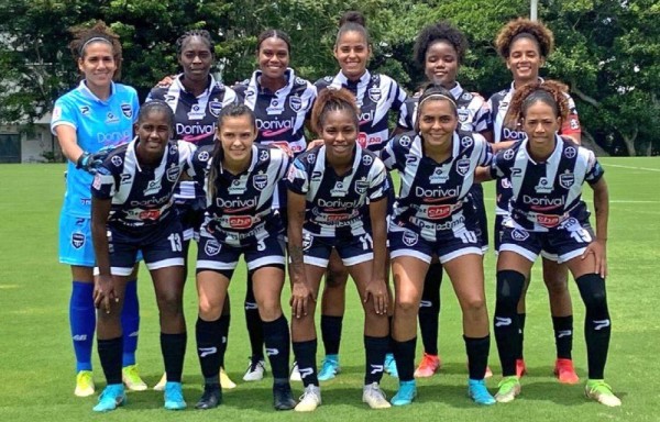 Compiten en el Torneo Femenino Uncaf.