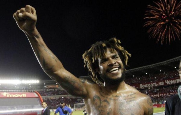 Román Torres nominado al Latino del Año en la MLS