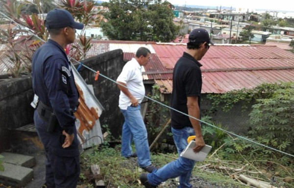 Evalúan daños en residencias