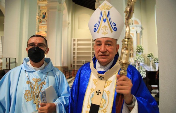 Pintan la historia del catolicismo en Panamá