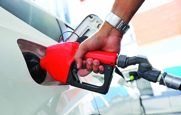 La gasolina y diésel están subsidiados en 3.25