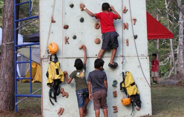 Acampemos se llevará a cabo los días 27, 28 y 29 de enero en el Parque Summit, en la capital. Organiza la Alcaldía de Panamá.