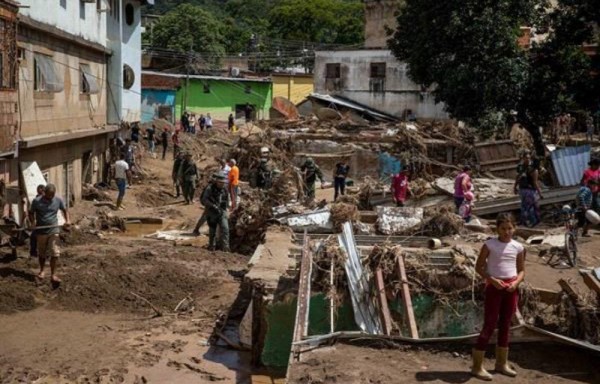 Se reportaron 56 desaparecidos.