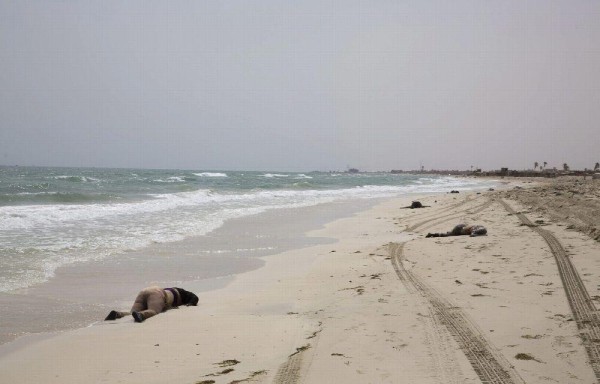 Varios cadáveres han aparecido en una playa en Zuwarah.