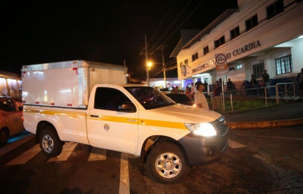 Samaritanos y La Policía brindaron ayuda, pero a pesar de eso la víctima no resistió.