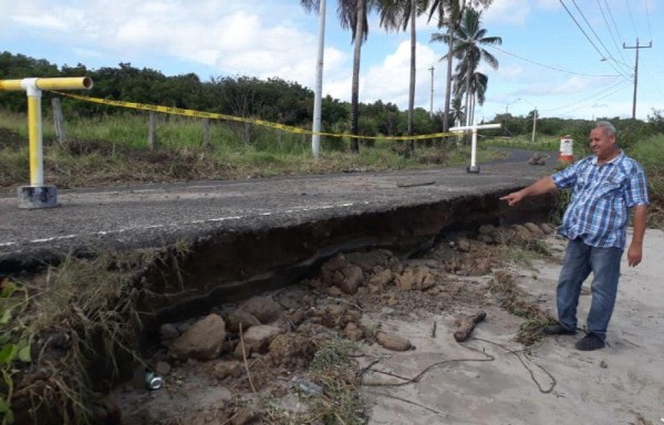 Son alrededor de 300 metros de un paño que hay que reparar. Los pobladores de este corregimiento del oeste temen quedar aislados.