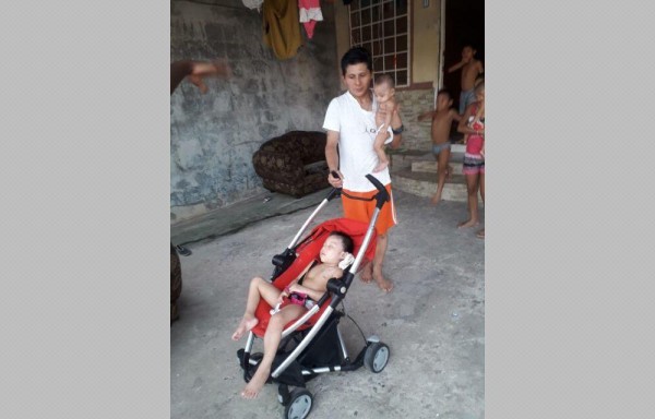 Padre de niños pide clemencia.