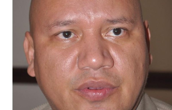 Obreros se toman las calles por aumento