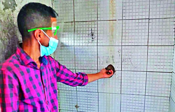 Así está el baño de esta barraca.