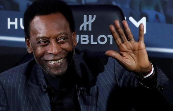 Homenaje a Pele en el inicio de los premios FIFA The Best