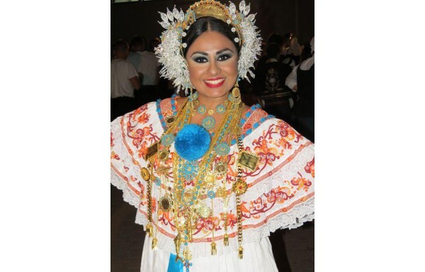 ‘El grupo se está preparando, recibimos la invitación de CIOFF, FIDAF y FOLK WORLD' Lisbeth Batista DIRECTORA DE PANAMA FOLKLORE